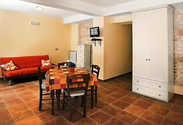 Il Poggio Dei Pettirossi Apartman
