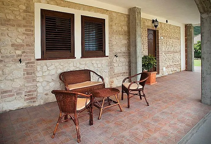 Apartment Il Poggio Dei Pettirossi Pettorano sul Gizio